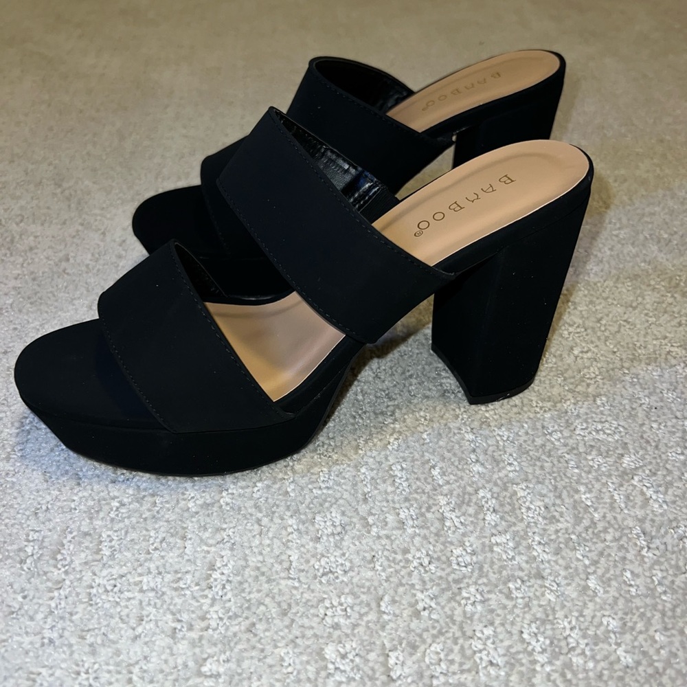 BNWT bamboo heels